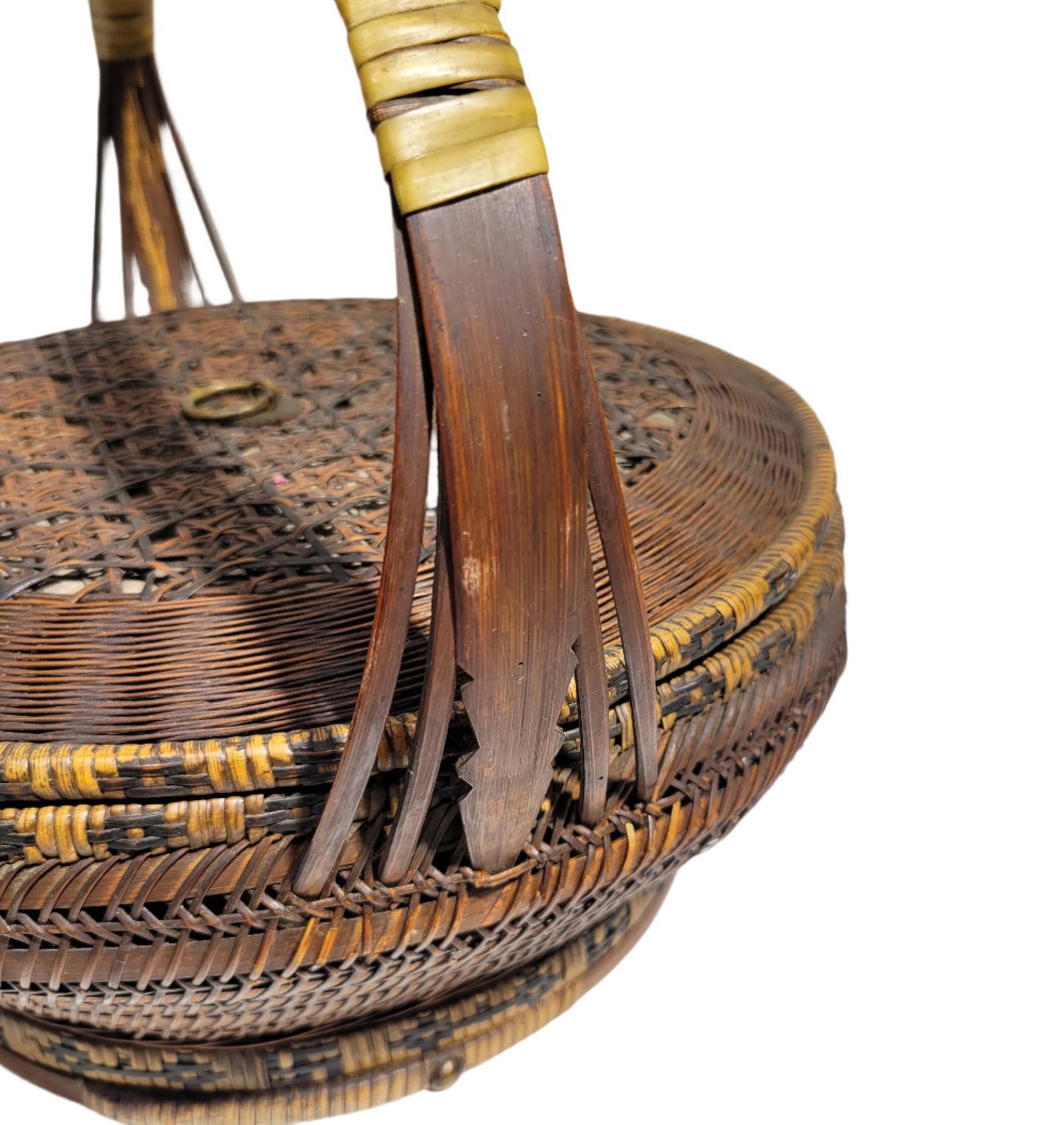 JAPANESE LACQUERED BAMBOO WICKER WEDDING BASKET